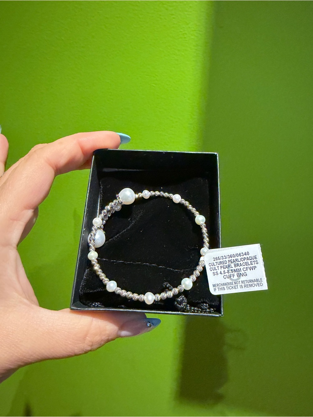 R H Macy & Co Pearl Bypass Bangle